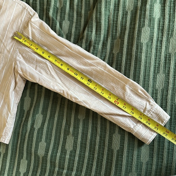 SOLD Everlane The Way-Short Shirt size M - Picture 5 of 6